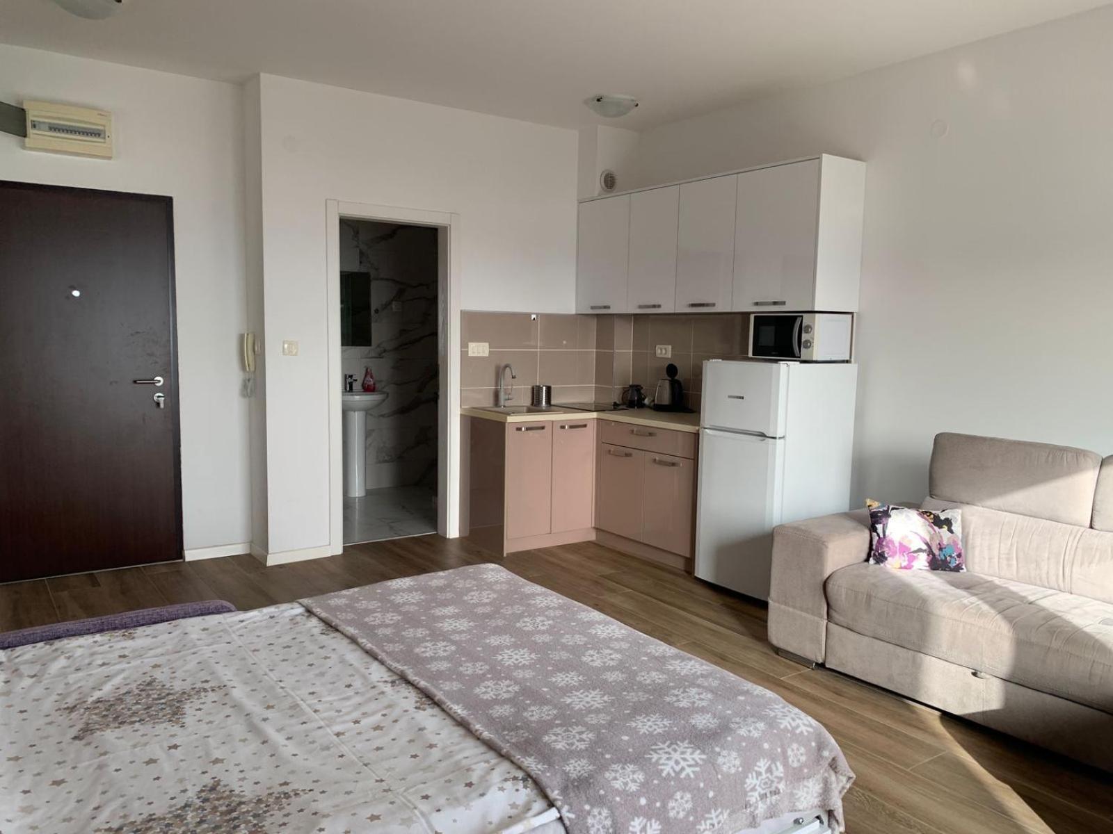 Apartments Gc 3 Rafajlovići Kültér fotó